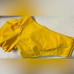 Shein Yellow One-Shoulder Crop Top Puff sleeve Sz Small